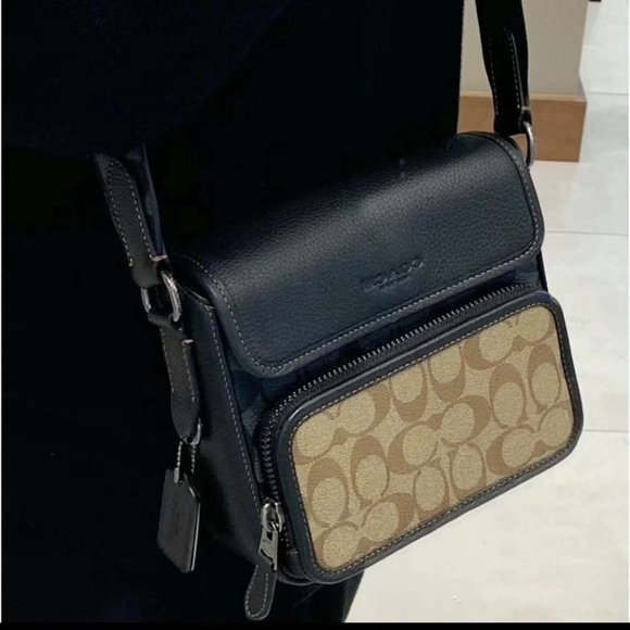 NWT Coach CC032 QBTUP Sullivan Flap Crossbody in Blocked Signature Canvas - Picture 2 of 15